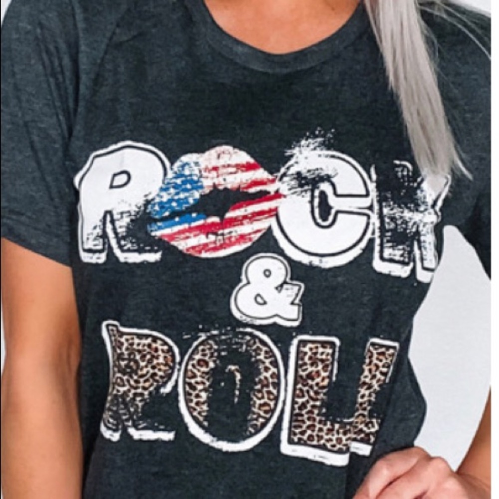 ๐บ๐ธHPx2๐ Rock & Roll Leopard ๐ Print Off-Black Tee - Picture 4 of 8